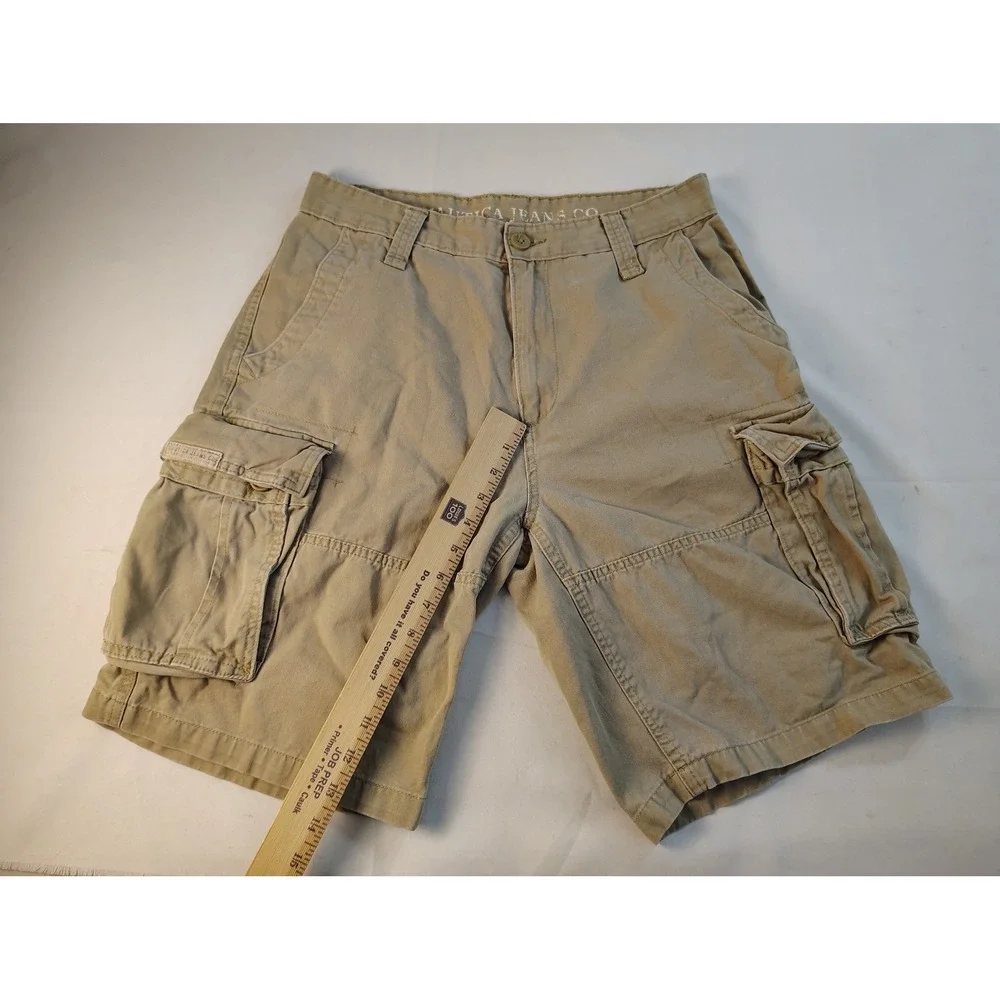 Nautica Jeans Co Mens 32W Khaki Tan Cotton Twill Multi Pocket Cargo Shorts